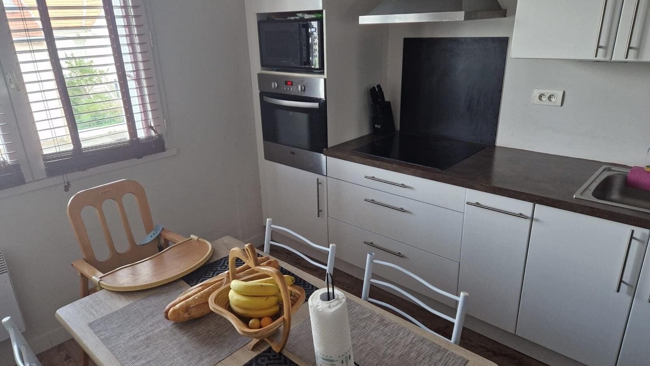 Photo of Kitchen in Lion d'Or - Gilarderie