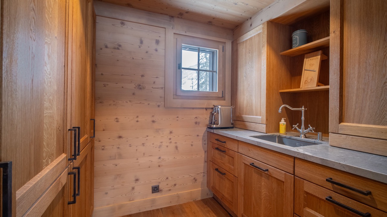 Photo of Kitchen in Lauenen