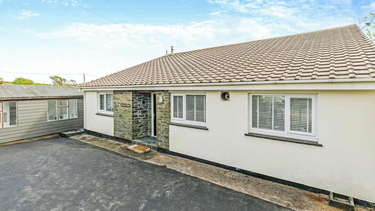 Photo of Outdoor in Mabe