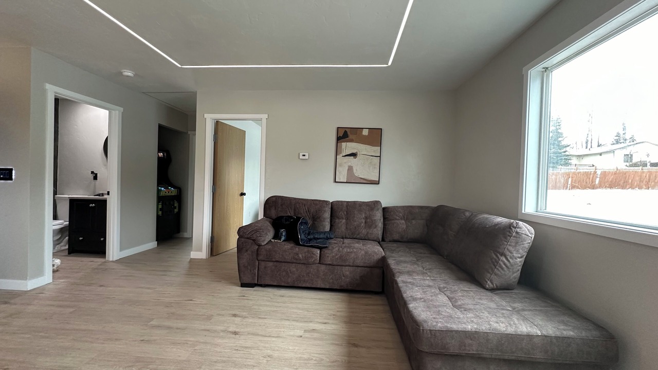 Photo of Livingroom in Northeast Anchorage