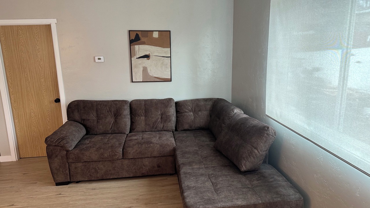 Photo of Livingroom in Northeast Anchorage