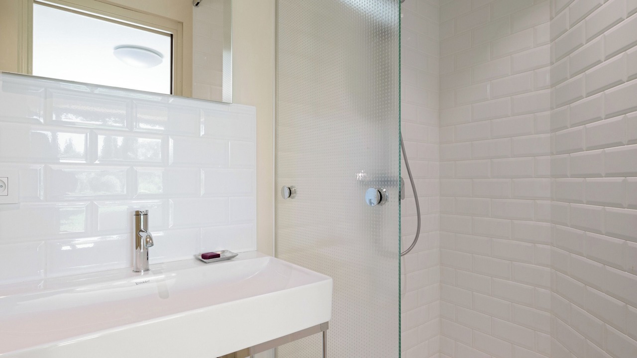 Photo of Bathroom in Eyragues