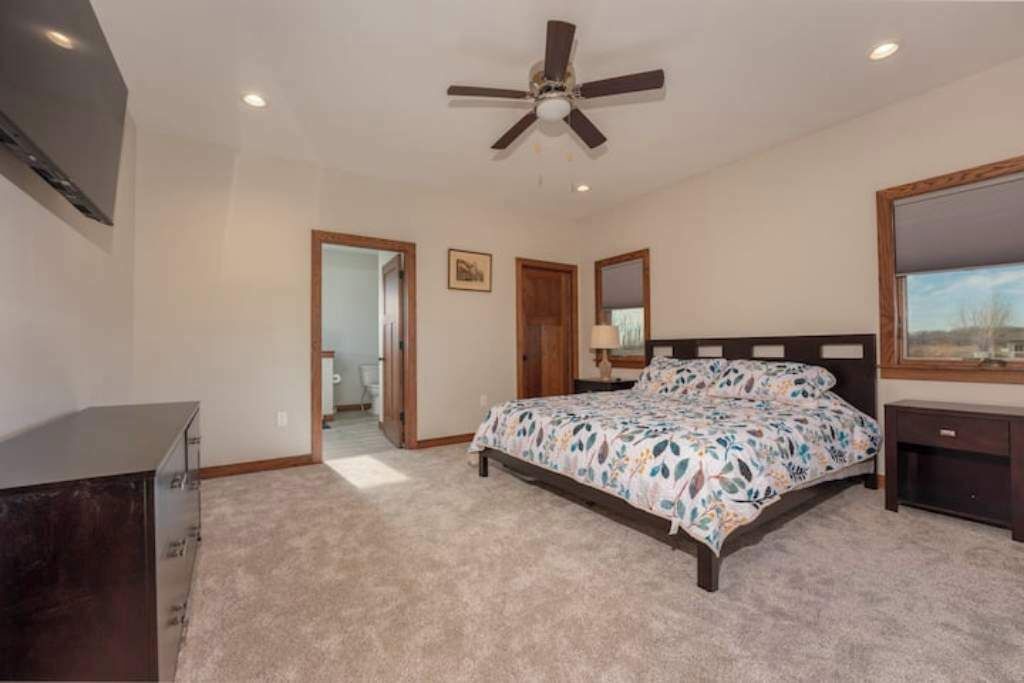 Photo of Bedroom in Clear Lake