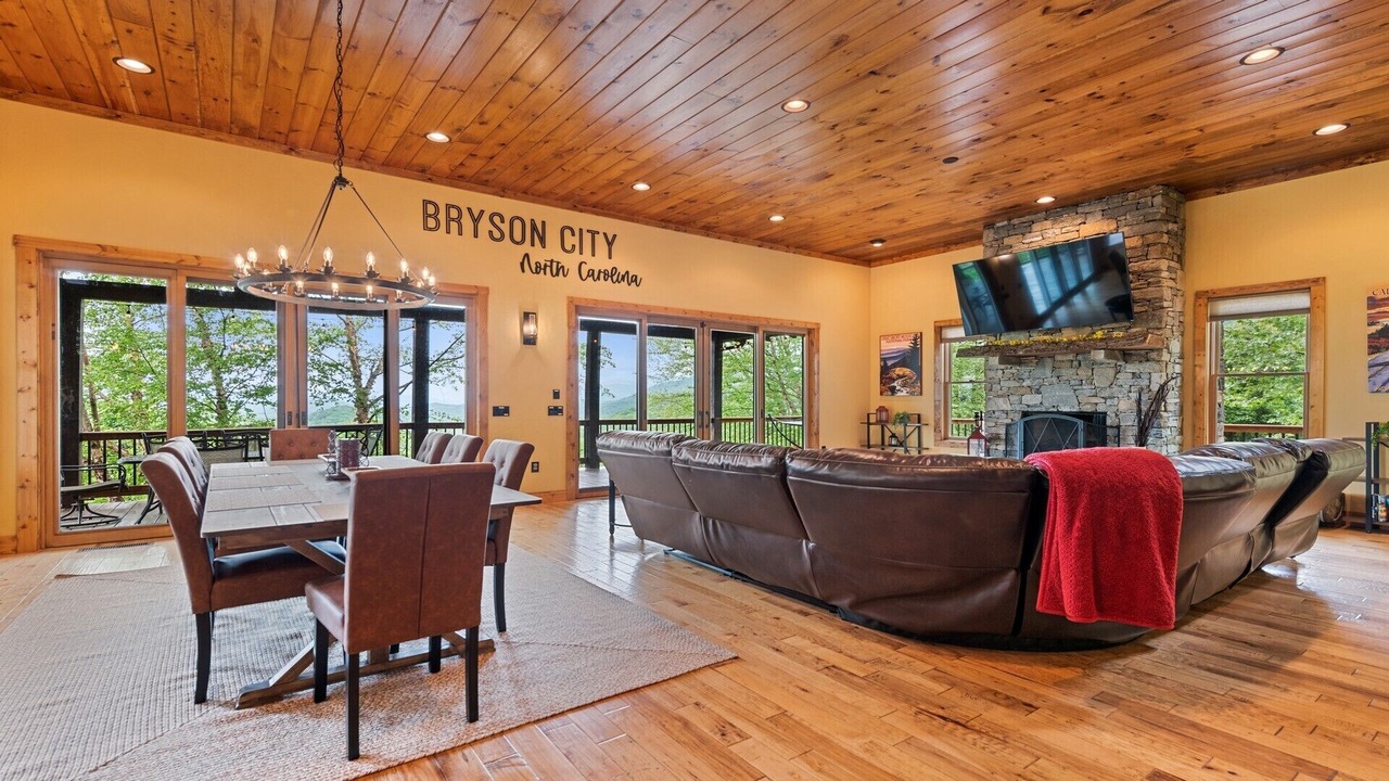 Photo of Others in Bryson City