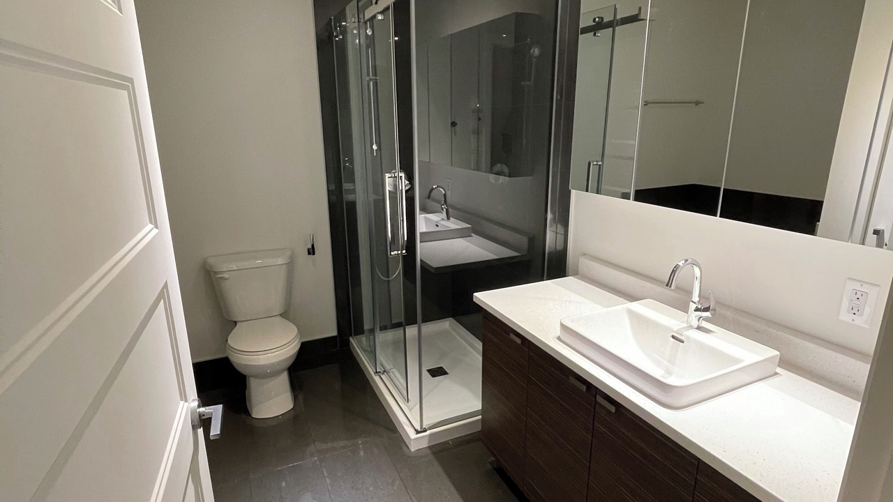 Photo of Bathroom in Sainte-Foy-Sillery-Cap-Rouge