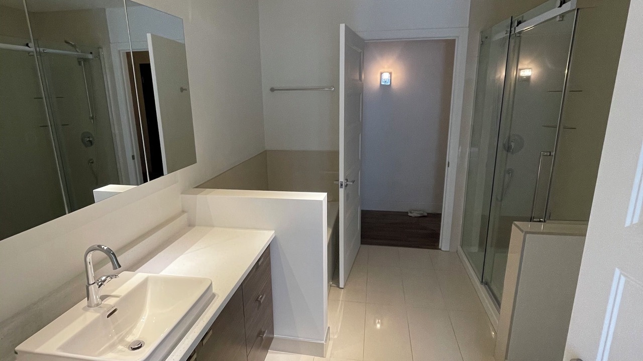 Photo of Bathroom in Sainte-Foy-Sillery-Cap-Rouge