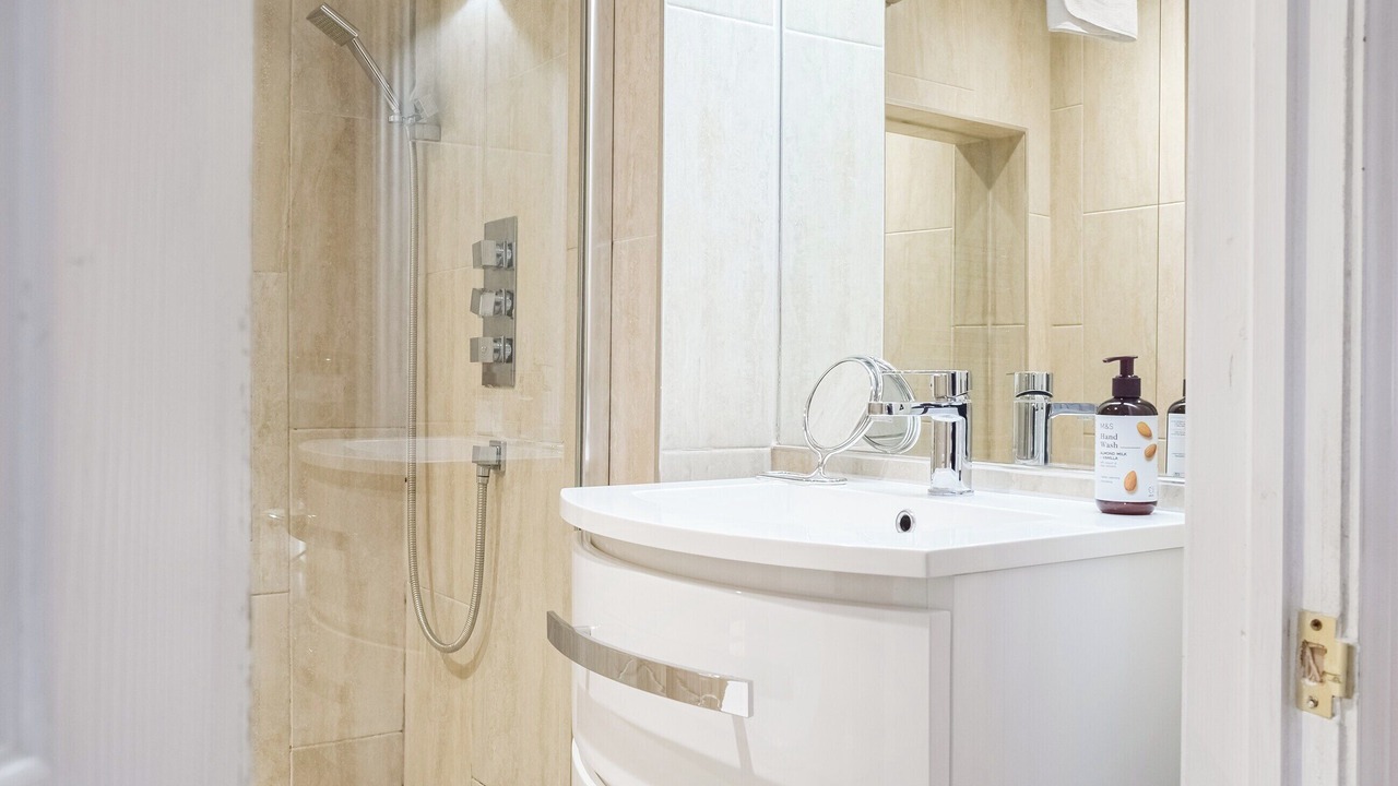 Photo of Bathroom in Wooburn Moor