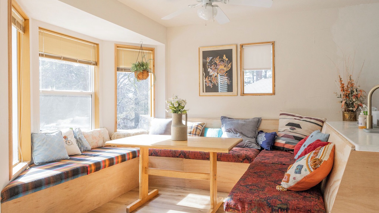 Photo of Livingroom in Mountainaire