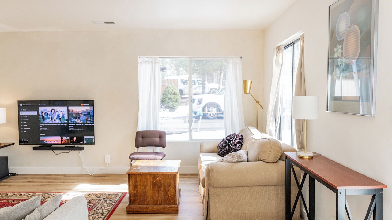 Photo of Livingroom in Mountainaire