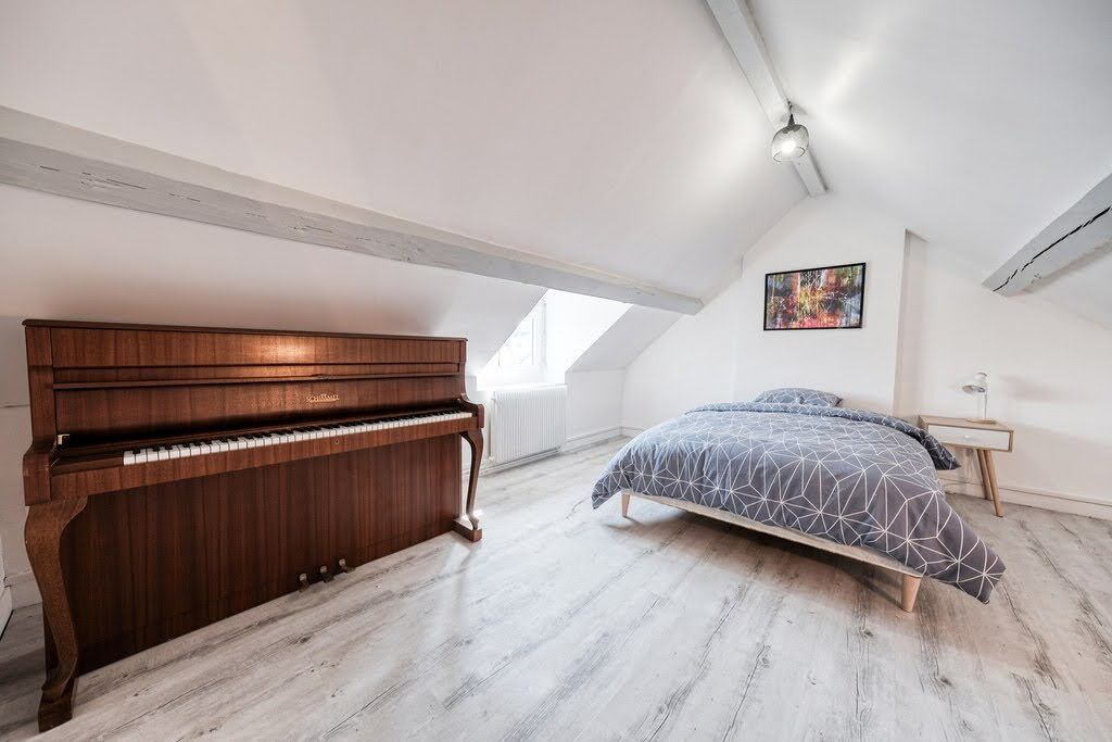 Photo of Bedroom in Evreux