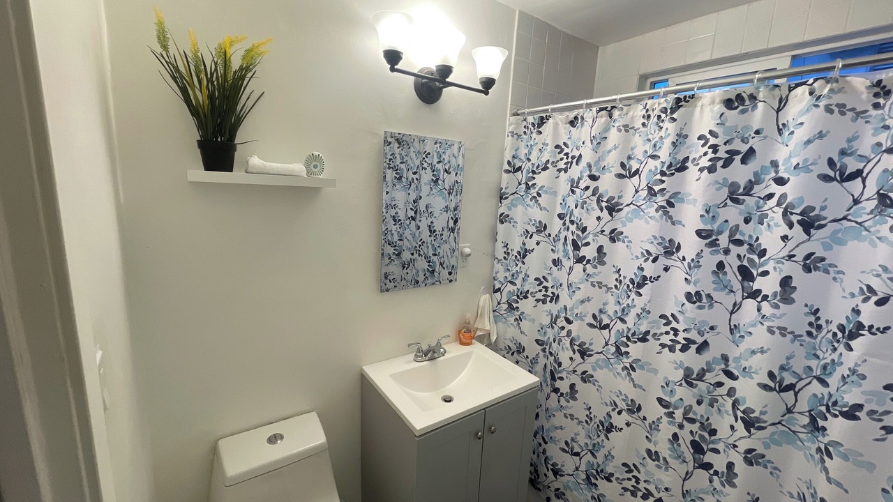 Photo of Bathroom in Silver Lake