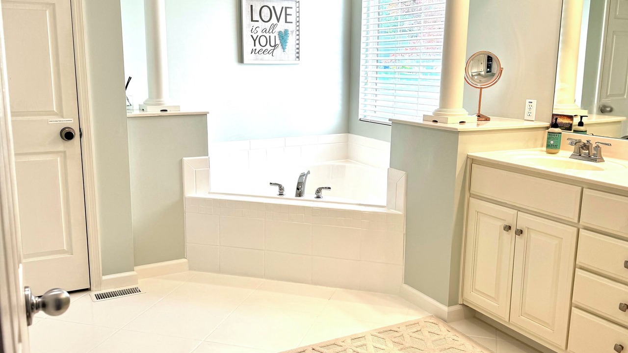 Photo of Bathroom in Fenton