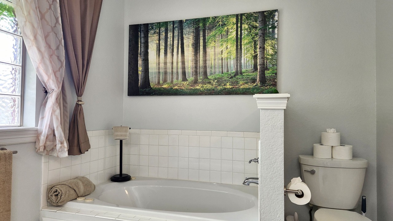 Photo of Bathroom in Bethel Heights