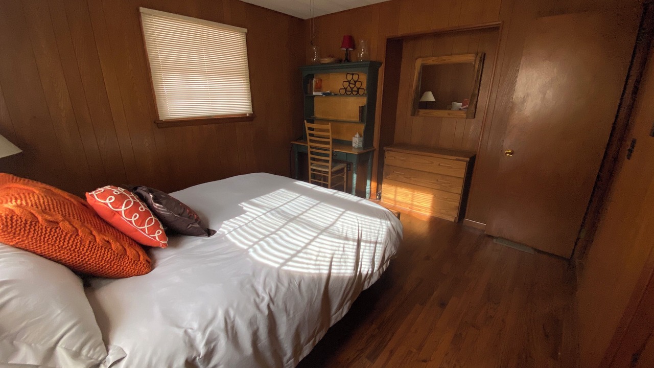 Photo of Bedroom in Lake Harmony Estates