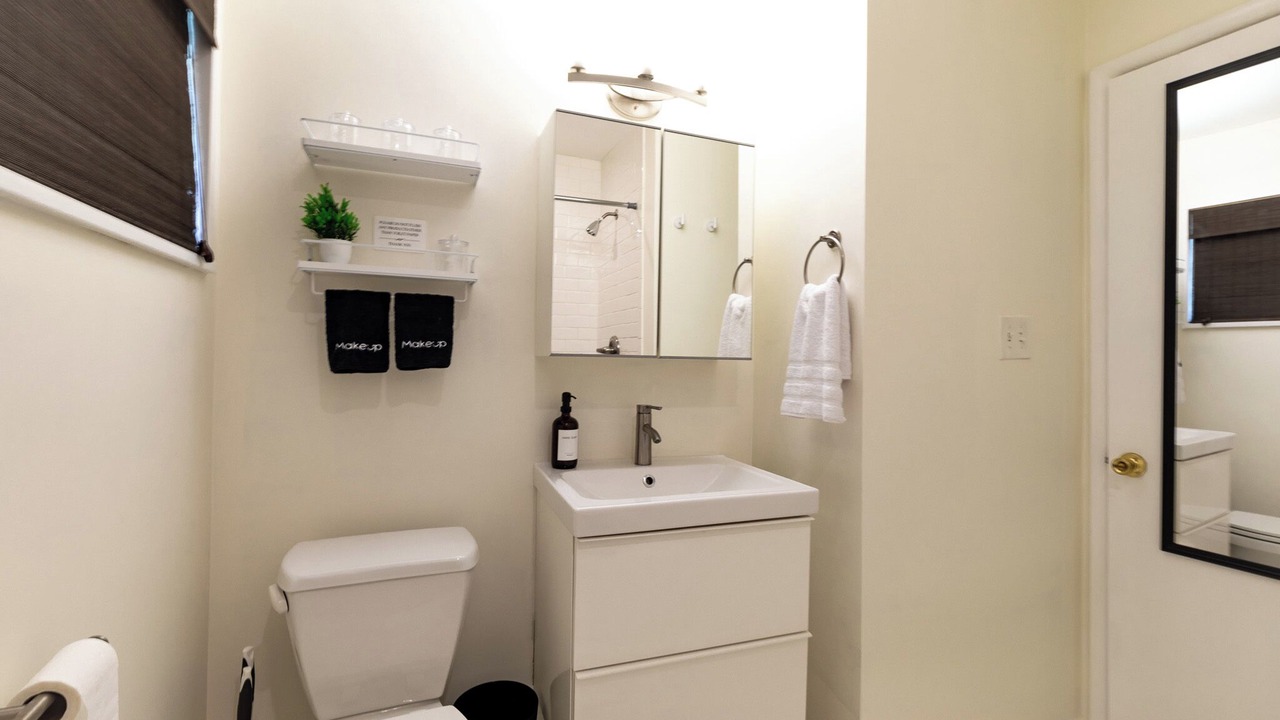 Photo of Bathroom in Crestline Heights