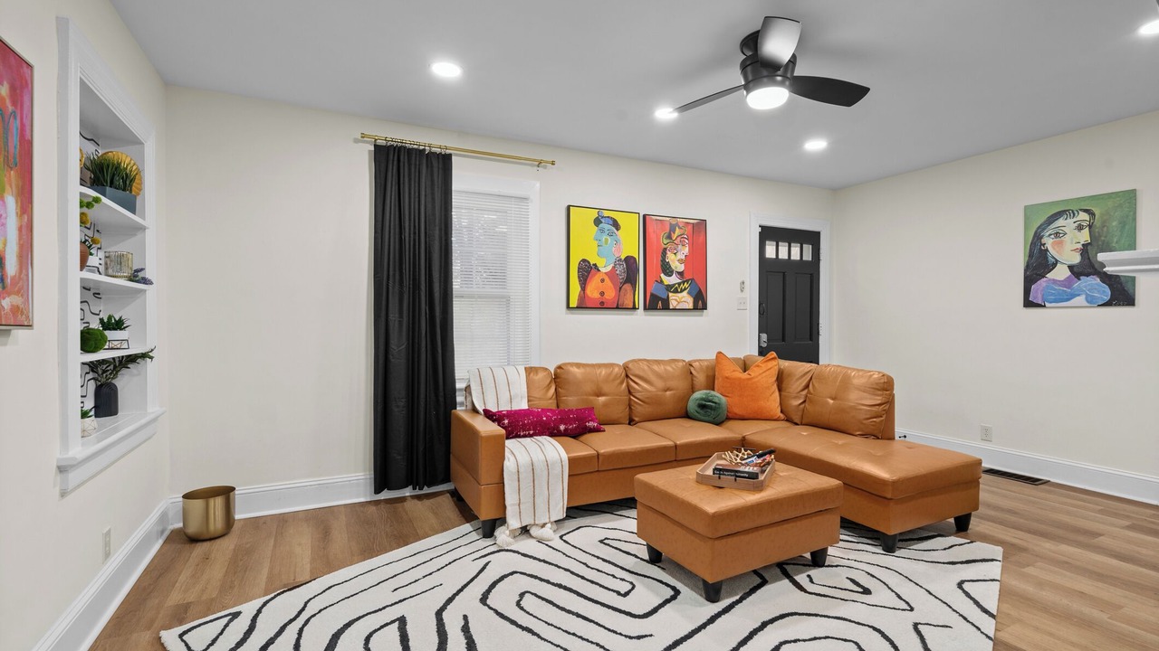 Photo of Livingroom in Rocky Mount