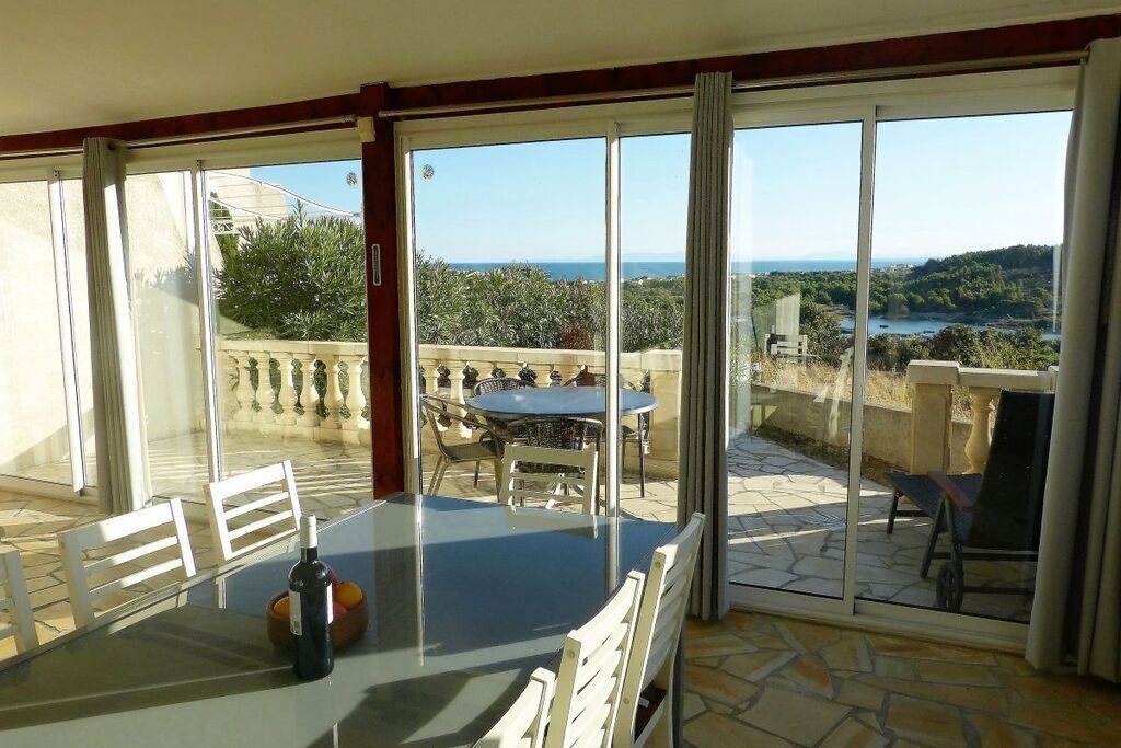 Photo of Others in Saint-Pierre-la-Mer