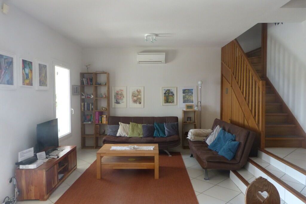 Photo of Livingroom in Saint-Pierre-la-Mer
