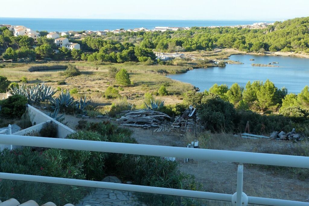 Photo of Outdoor in Saint-Pierre-la-Mer