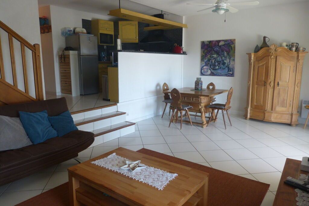 Photo of Livingroom in Saint-Pierre-la-Mer