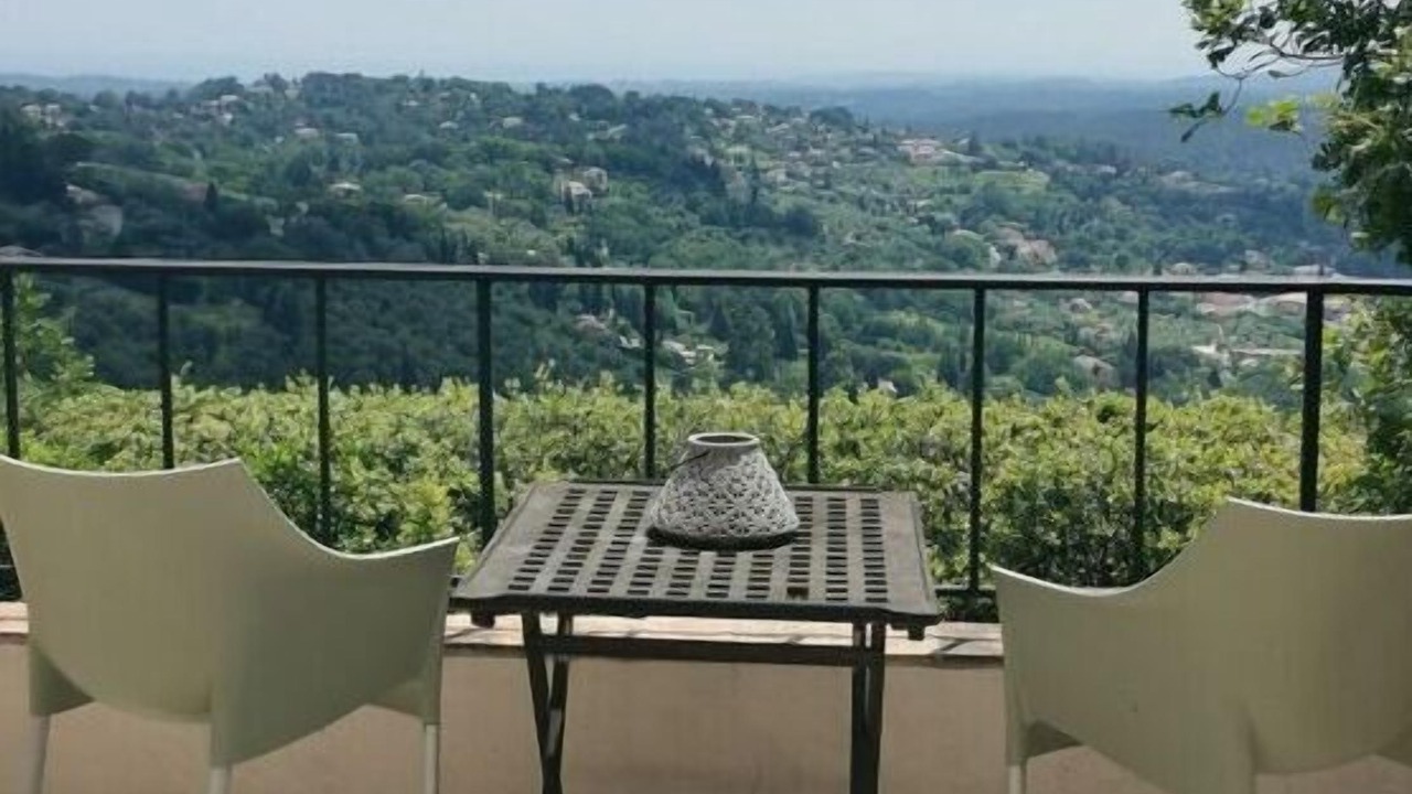 Photo of Patio Balcony in Chateauneuf-Grasse