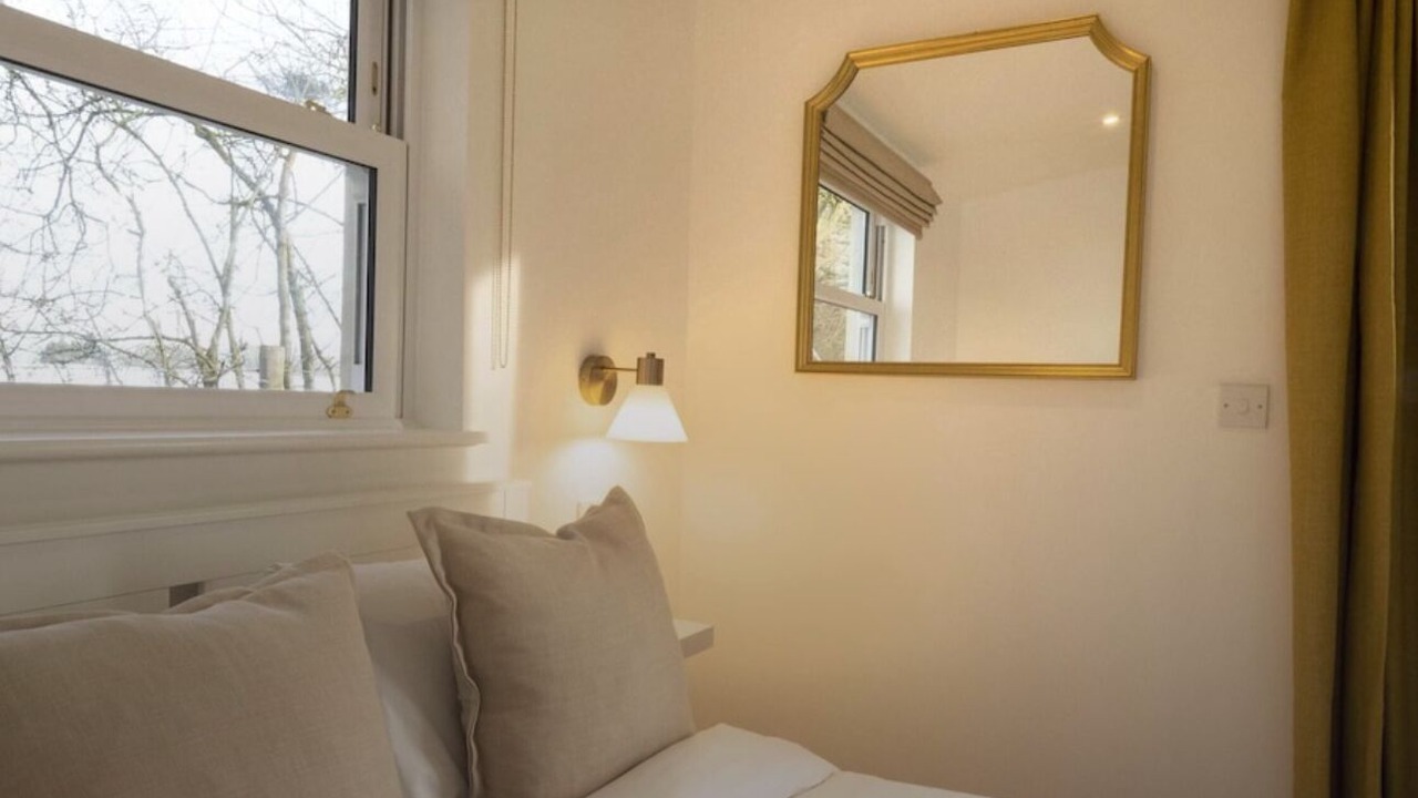 Photo of Bedroom in Etchinghill