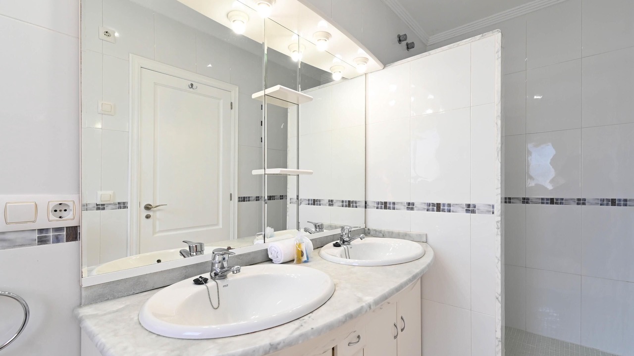 Photo of Bathroom in Costa Nova