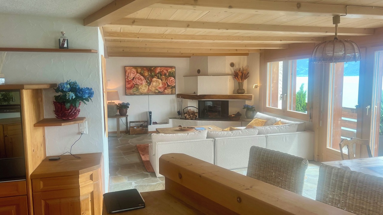 Photo of Livingroom in Sigriswil