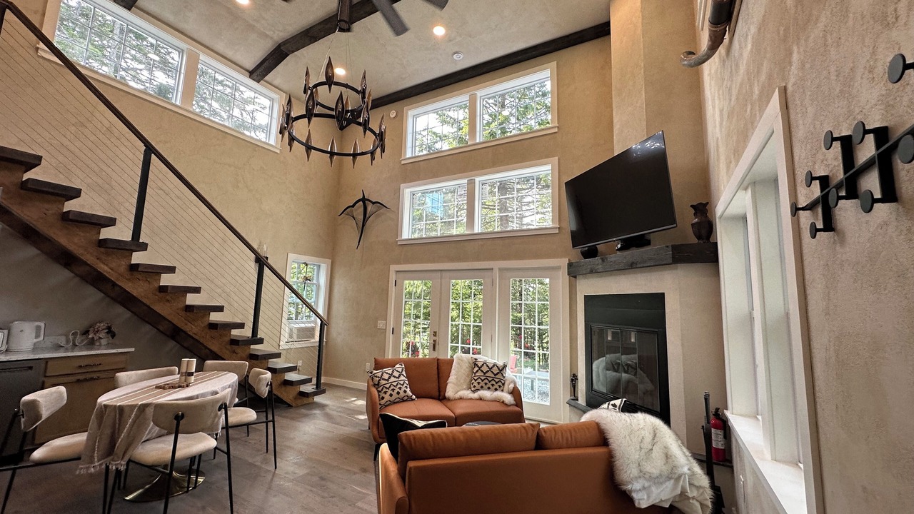 Photo of Livingroom in Bass Harbor