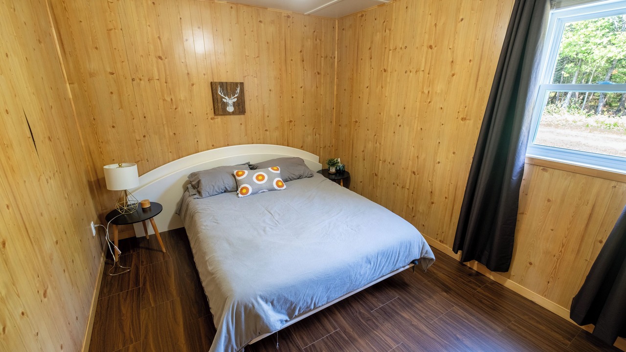 Photo of Bedroom in Saint-Alfred