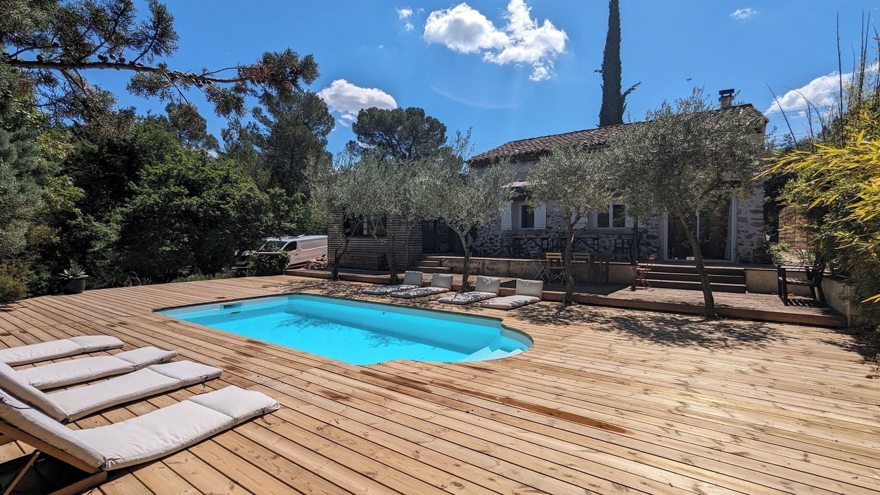 Photo of Outdoor in Bras