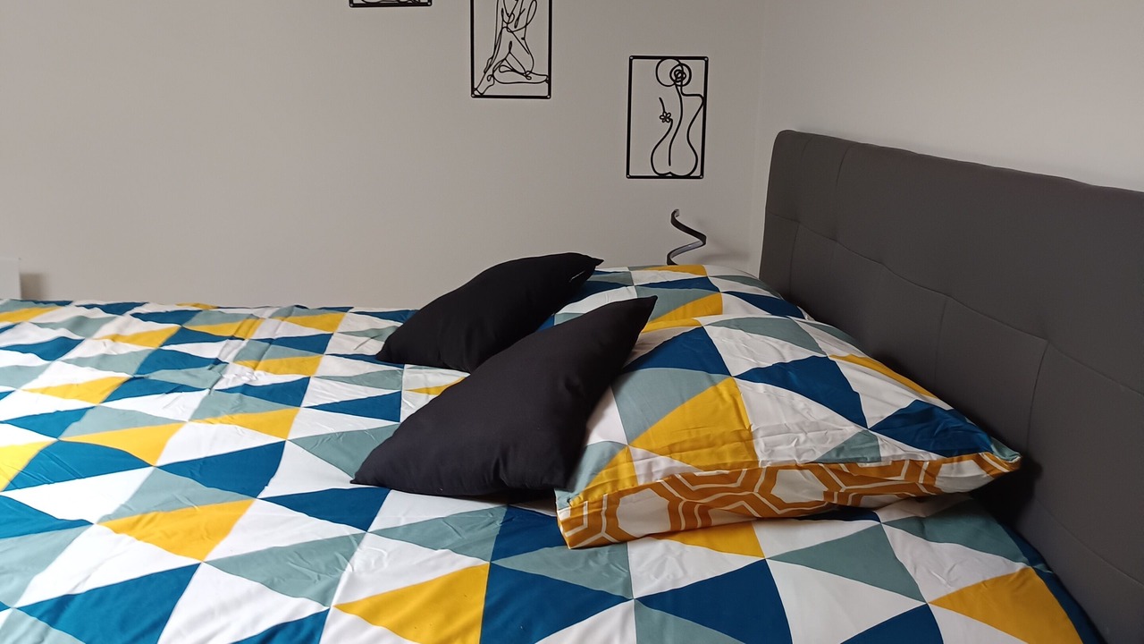 Photo of Bedroom in Pont-Sainte-Maxence