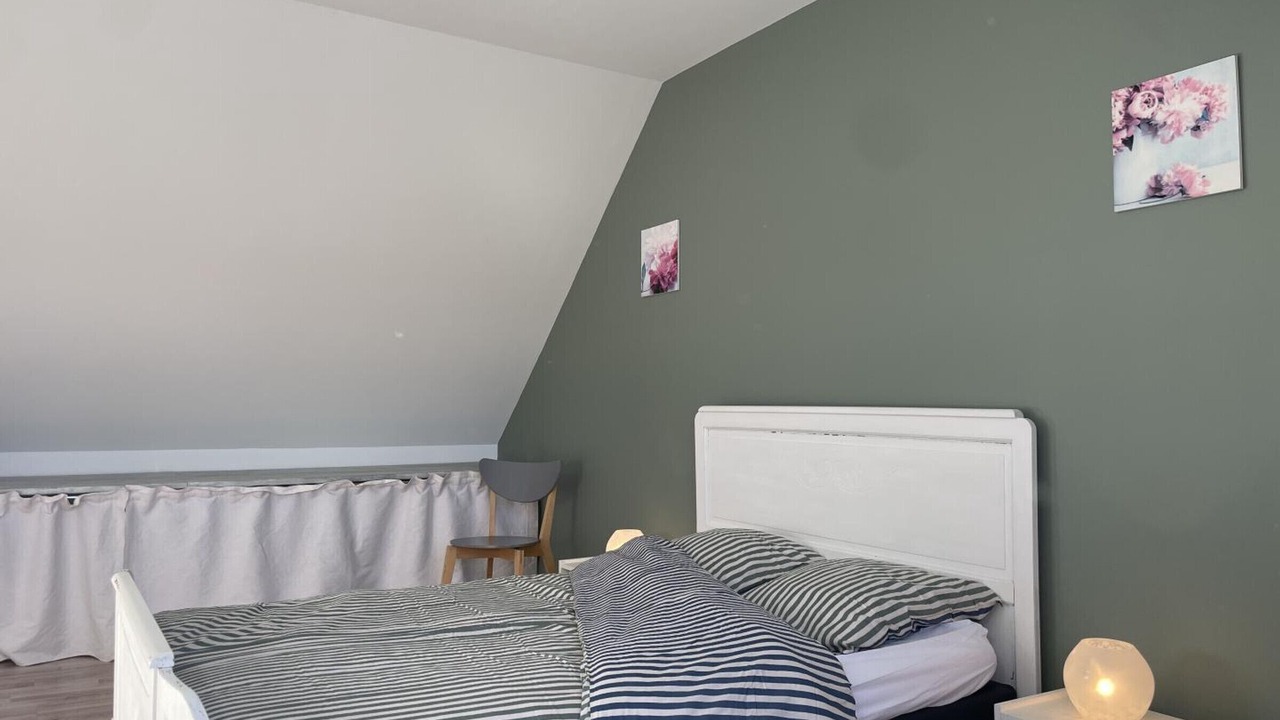 Photo of Bedroom in La Lucerne-dʼOutremer