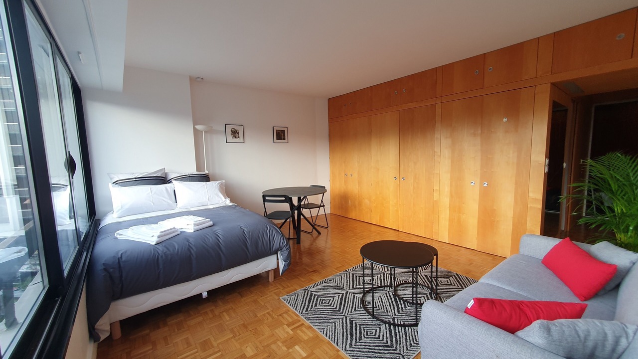 Photo of Bedroom in 13th Arrondissement