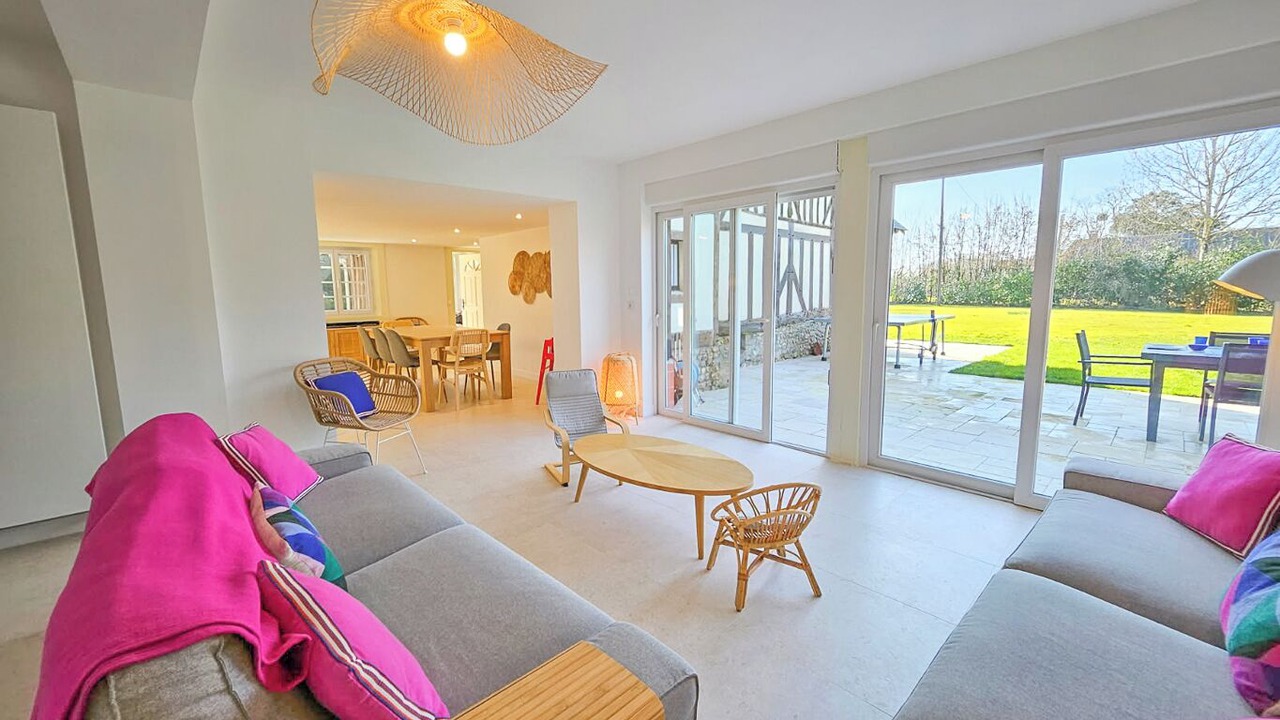 Photo of Livingroom in Le Torquesne