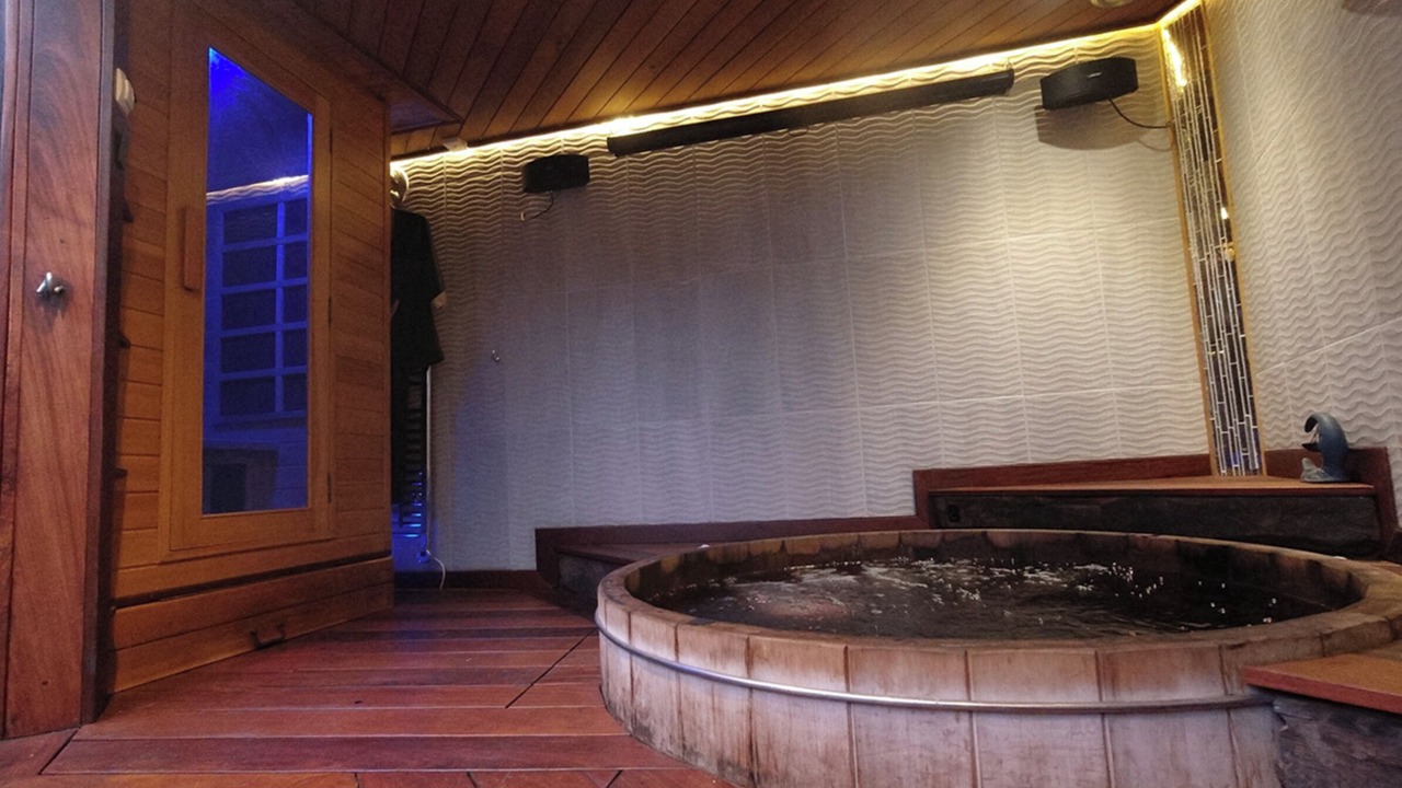 Photo of Others in Wood Green