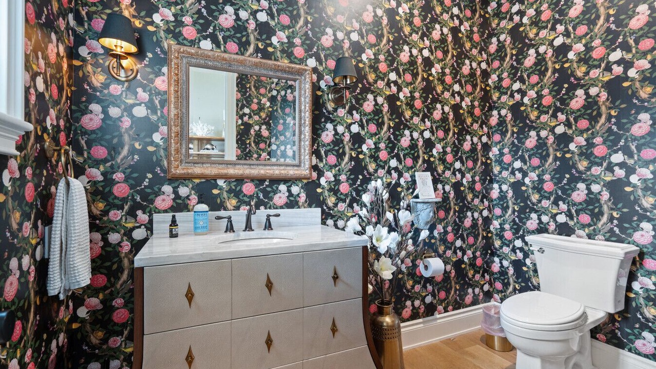 Photo of Bathroom in Long Canyon