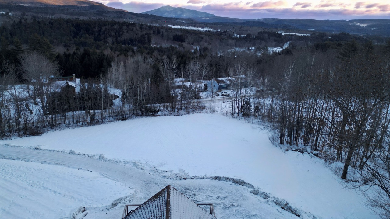 Photo of Outdoor in North Springfield