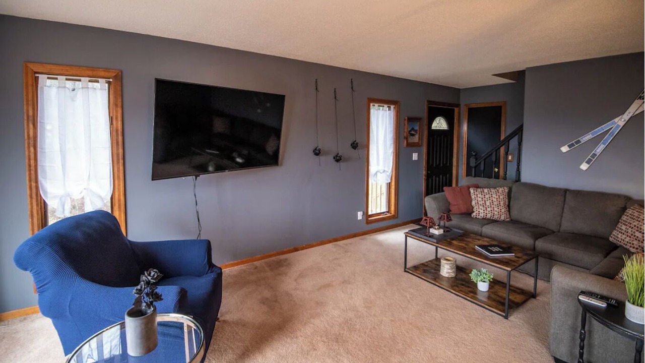Photo of Livingroom in North Springfield