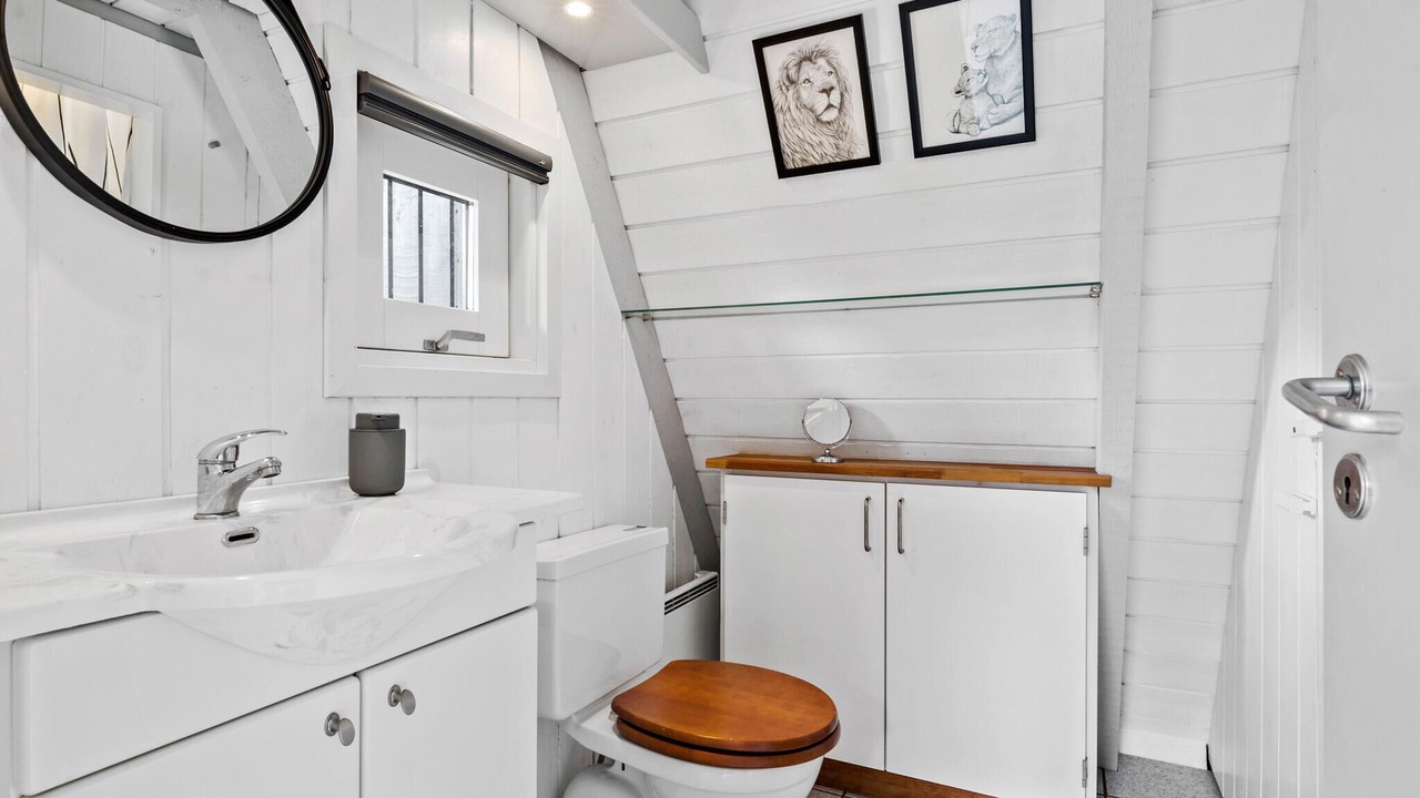 Photo of Bathroom in Gatten