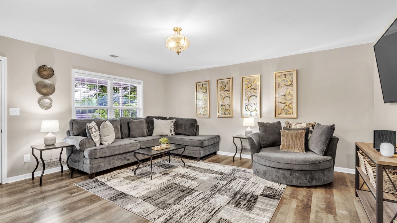 Photo of Livingroom in Greer