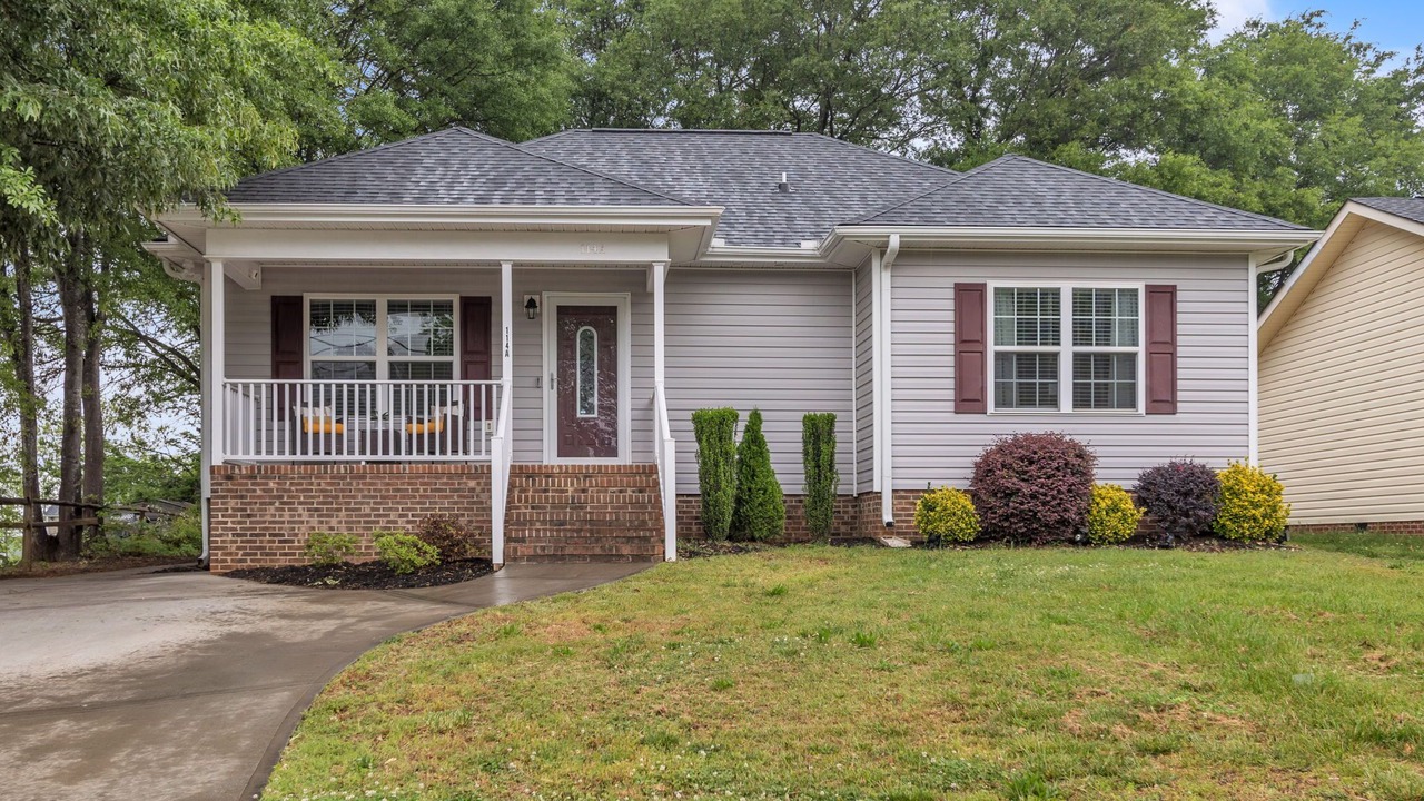 Photo of Outdoor in Greer