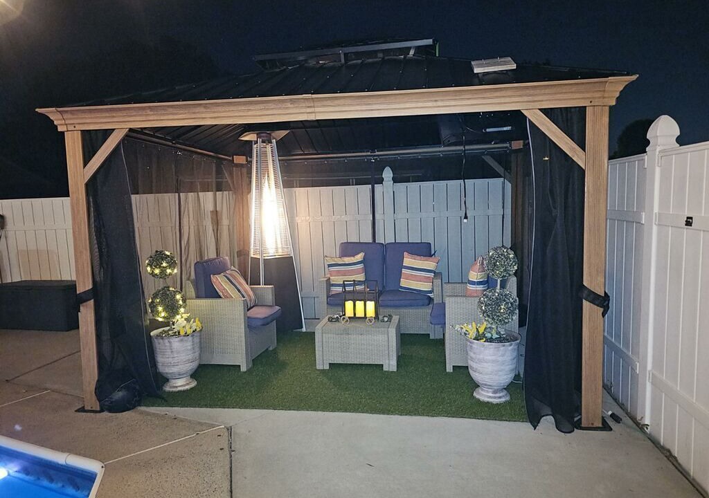Photo of Patio Balcony in Fentress