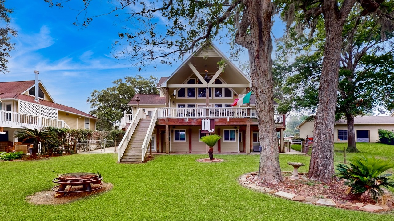 Photo of Outdoor in Brazoria