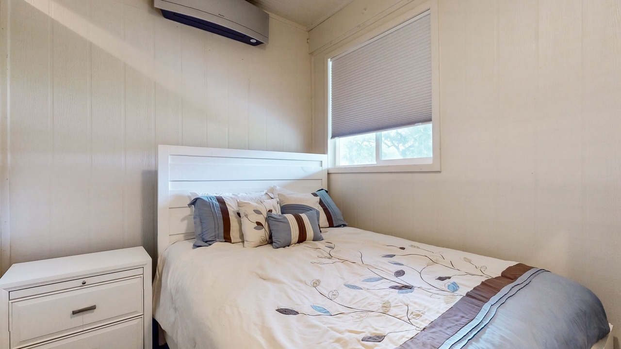 Photo of Bedroom in Brazoria