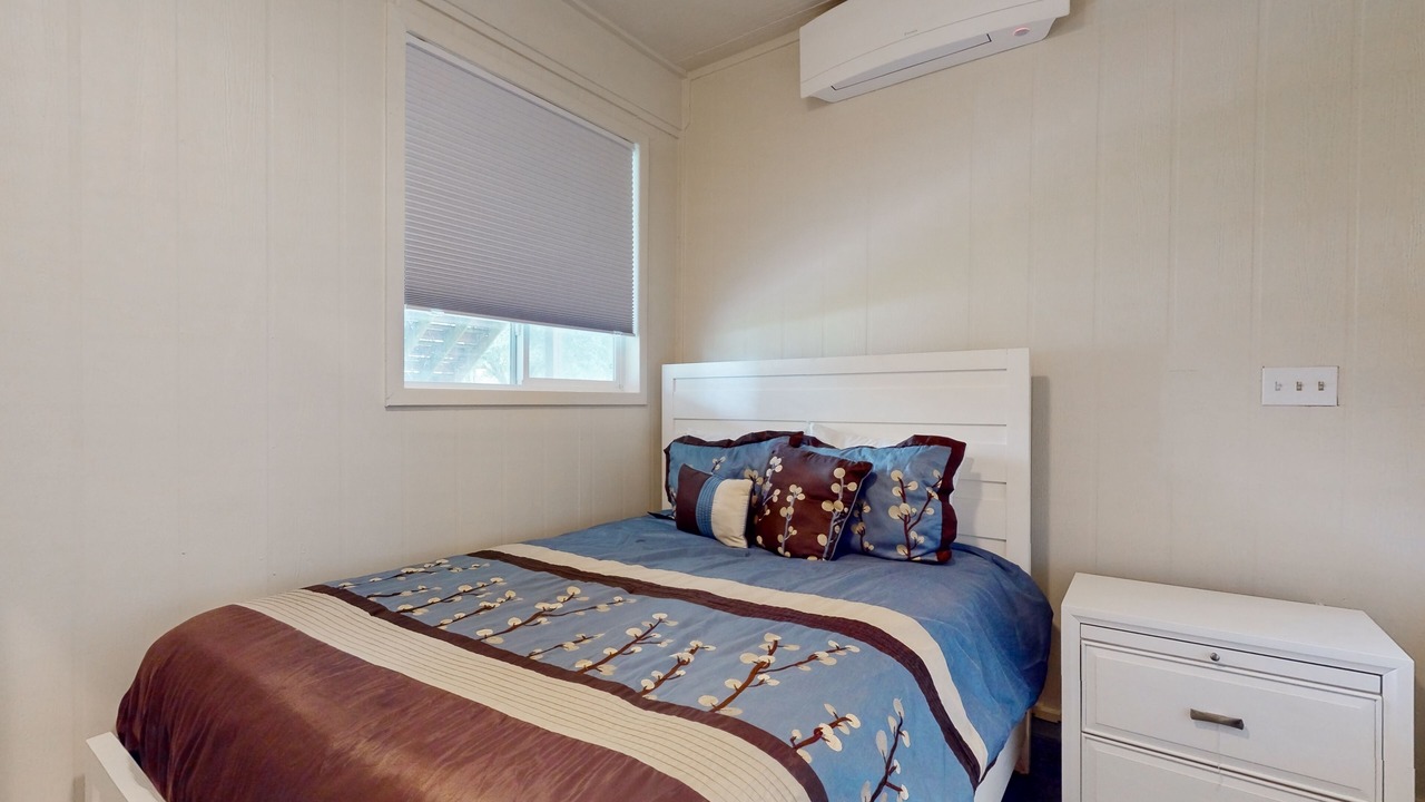 Photo of Bedroom in Brazoria