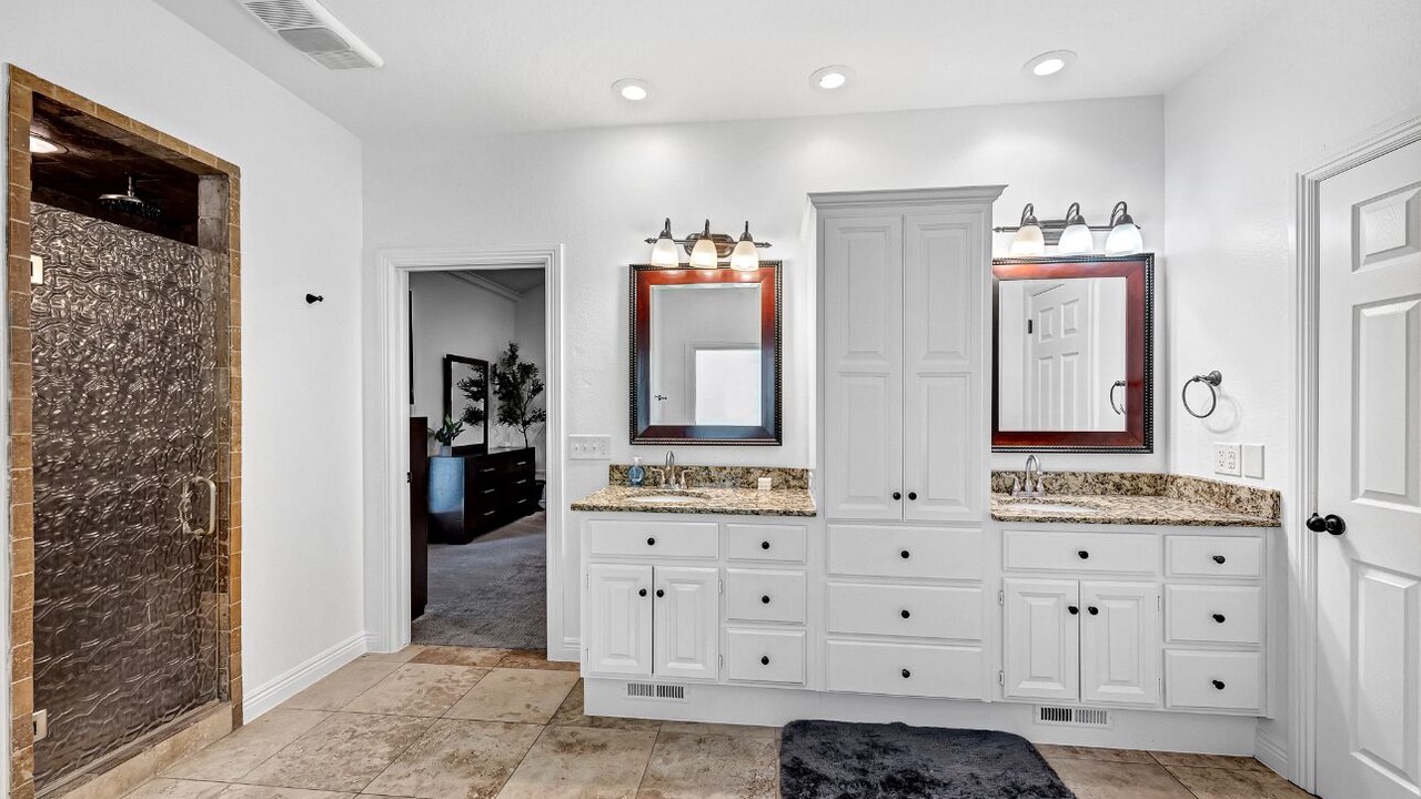 Photo of Bathroom in Rogers