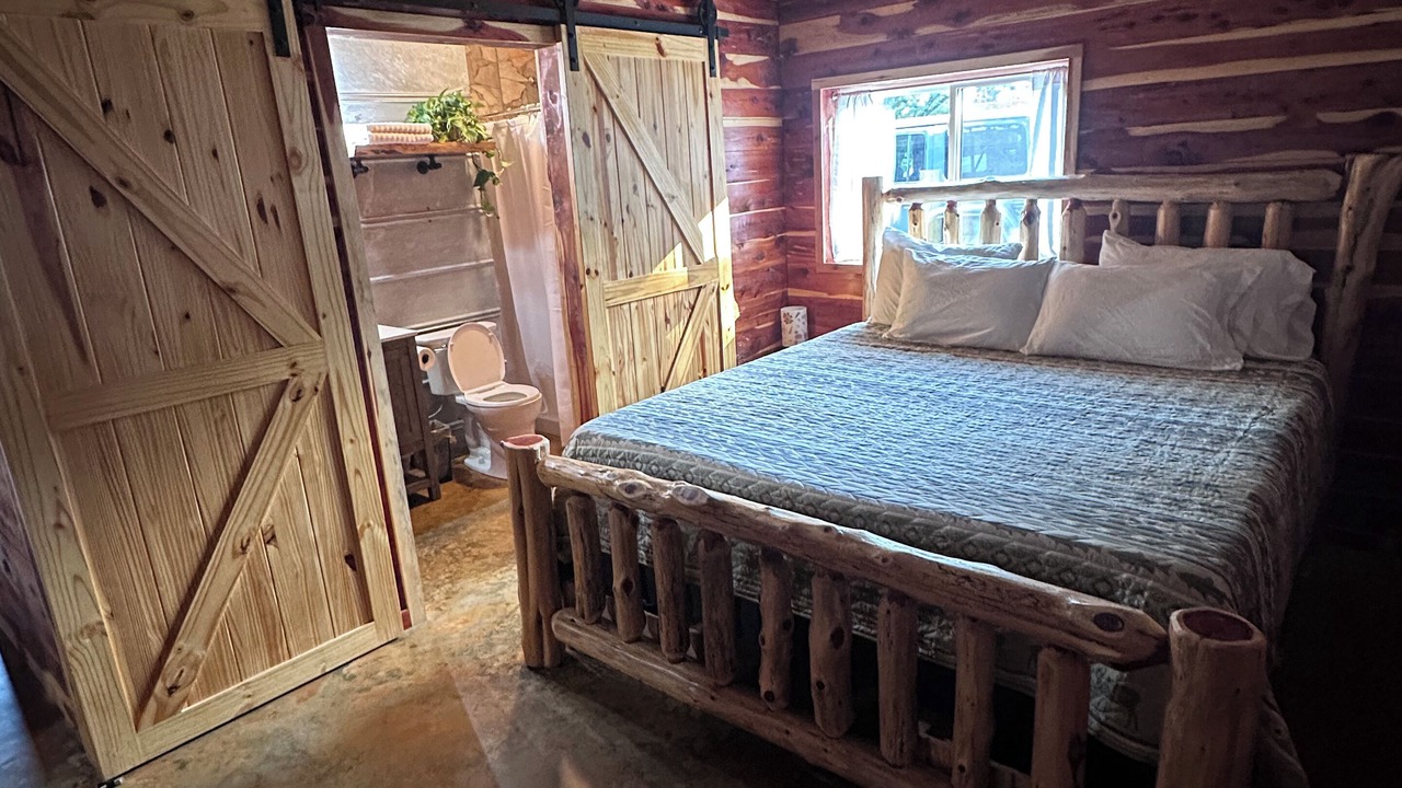 Photo of Bedroom in Cotter