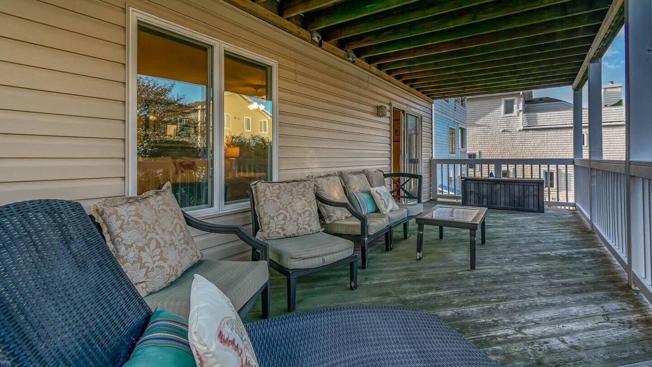 Photo of Patio Balcony in Croatan Beach