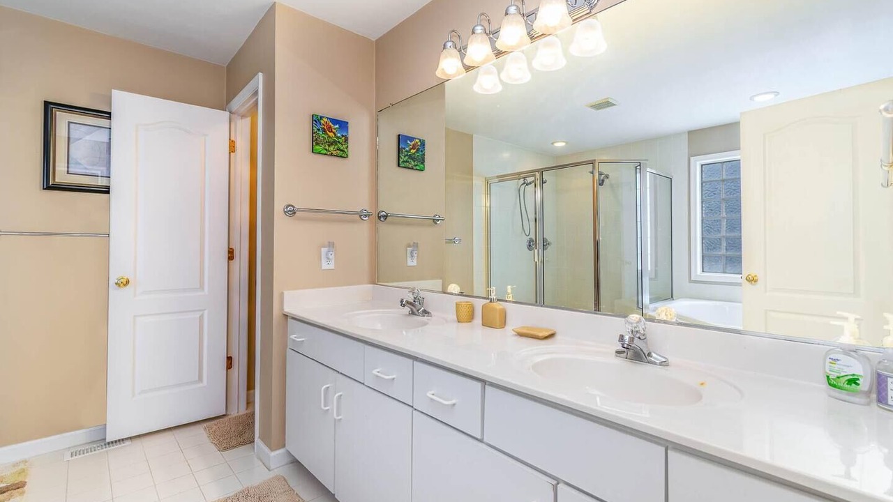 Photo of Bathroom in Croatan Beach